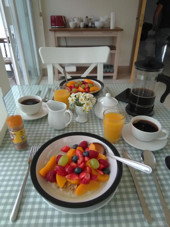 Burren Rock Farmhouse B&B Turlough  Bagian luar foto