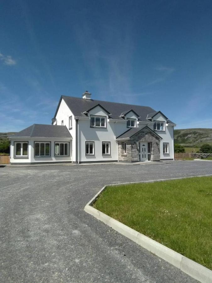 Burren Rock Farmhouse B&B Turlough  Bagian luar foto