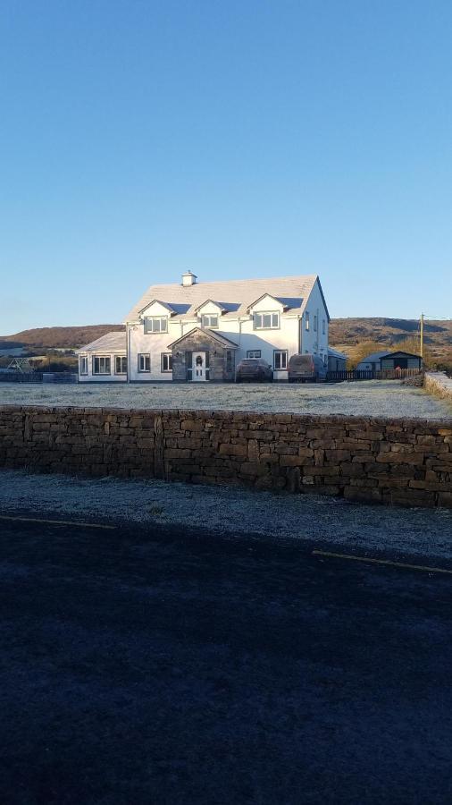 Burren Rock Farmhouse B&B Turlough  Bagian luar foto