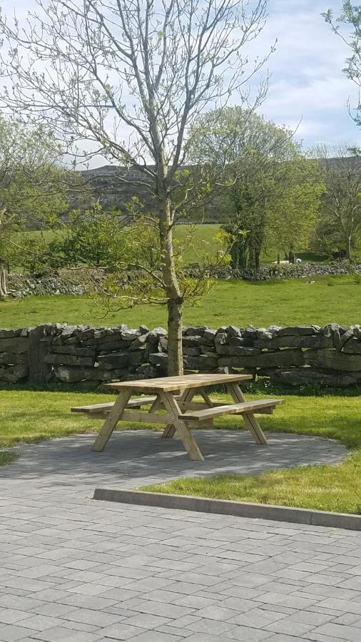 Burren Rock Farmhouse B&B Turlough  Bagian luar foto